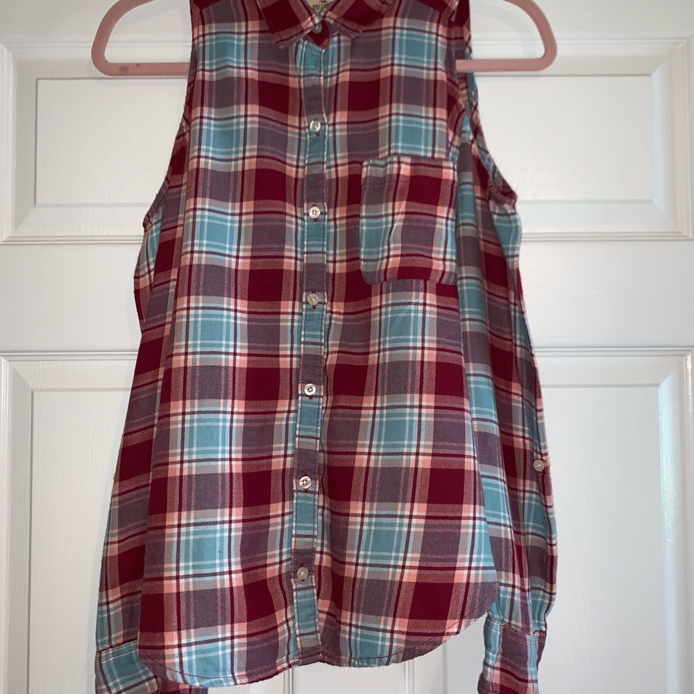 Hollister cold shoulder flannel shirt.